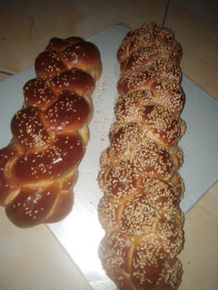 A picture of Challah Bread #worldwideeggchallenge.