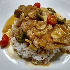 Pork in shrimp paste and coconut A picture of Pork in shrimp paste and coconut.