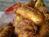 Pisang goreng tepung