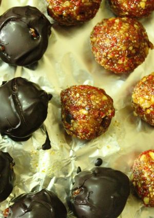 A picture of Fruit and nut chocolate spheres!!.