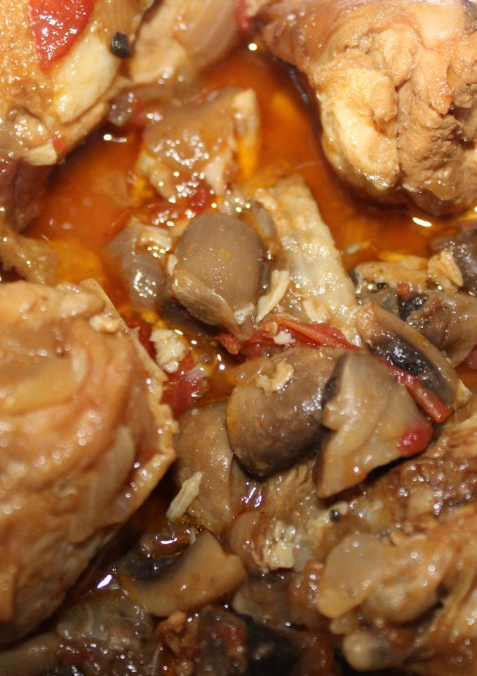 Una foto de Pollo con coca-cola