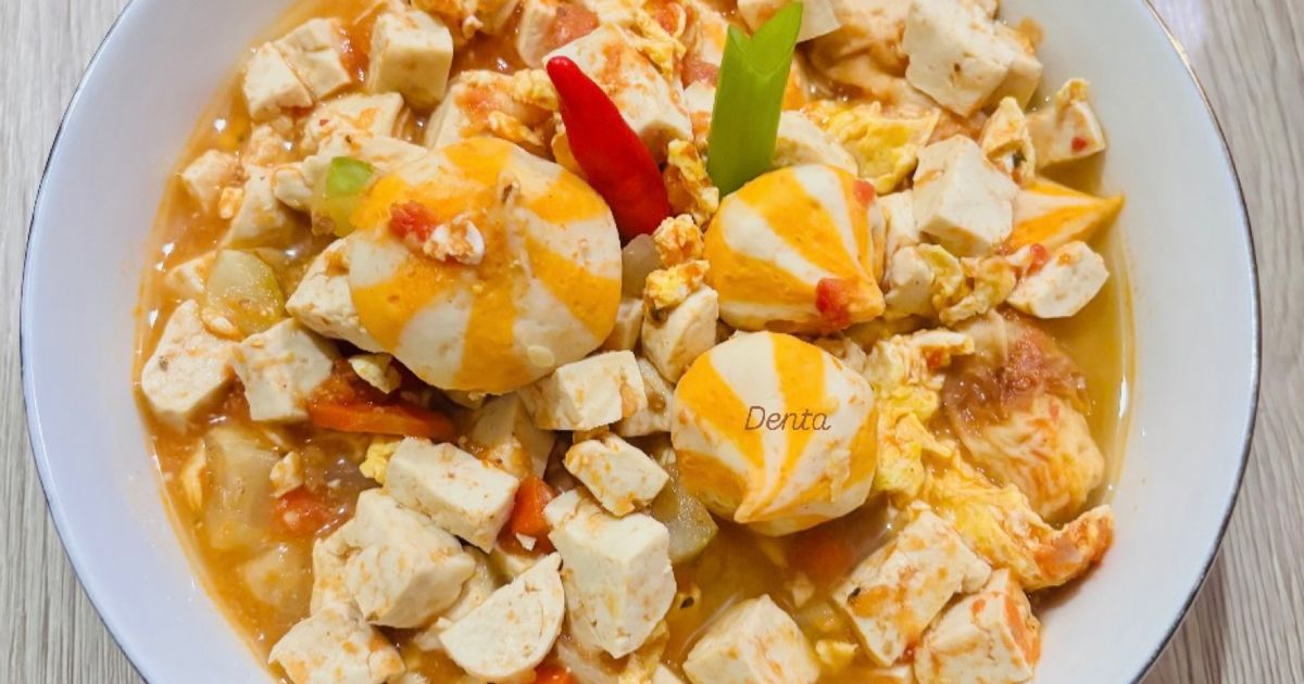 246. Telur Tahu Kuah Tomat