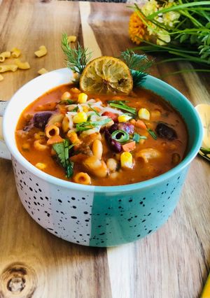 A picture of Minestrone Soup.