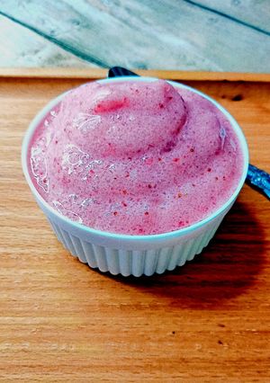 عکسی از دستور یخ در بهشت مربا توت فرنگی 😋