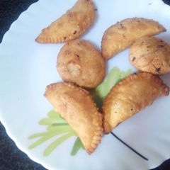 A picture of Homemade Masala Kachori.