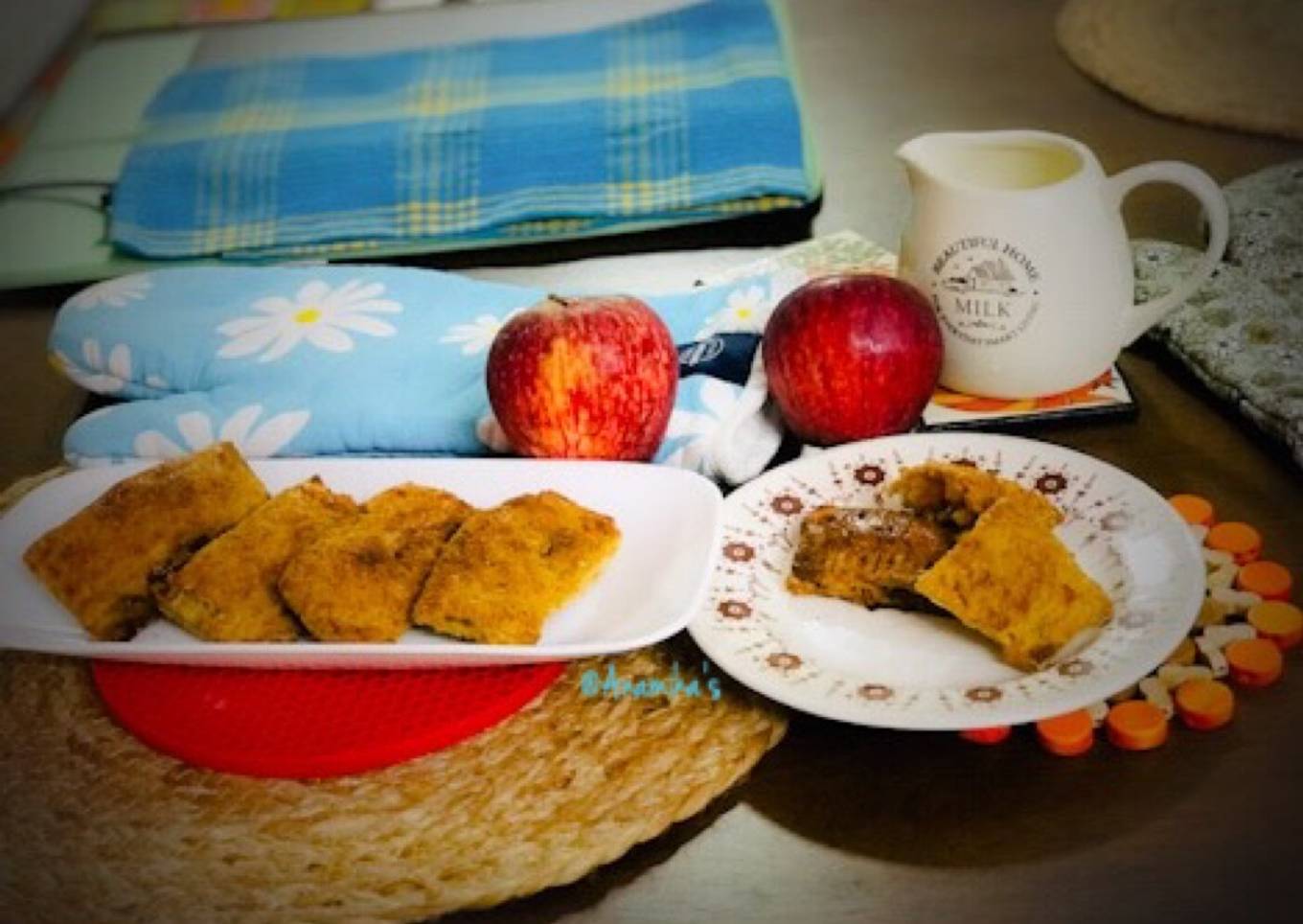Instant Apple Pies or Turnovers under 30 mins