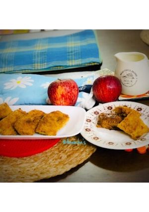 A picture of Instant Apple Pies or Turnovers under 30 mins.
