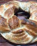 Rosca de pan con semillas