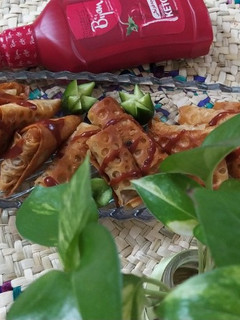 عکسی از دستور سمبوسه گوشت 😋