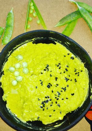 Una foto de Hummus de guisantes