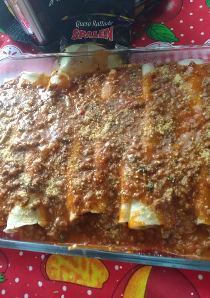 Una foto de Canelones de carne