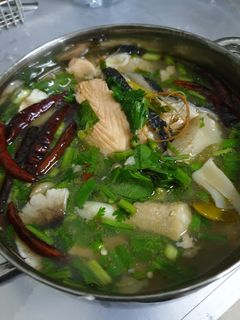 รูปของ ต้มยำหัวปลาแซลมอน