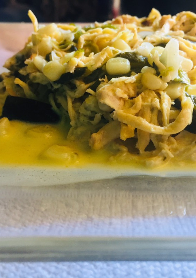 Una foto de Rajas poblanas con pollo
