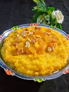 மாம்பழ கேசரி (Maambazha kesari Recipe in Tamil) செய்முறை முக்கிய புகைப்படம்