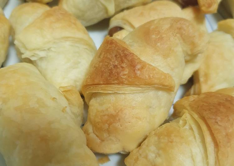 Easiest Way to Prepare Perfect Mini Folhadinhos de Salsicha 🥐