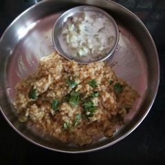 Avalakki/Poha Bisi Bele Bath A picture of Avalakki/Poha Bisi Bele Bath.