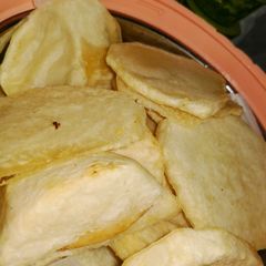 A picture of Fried yam.