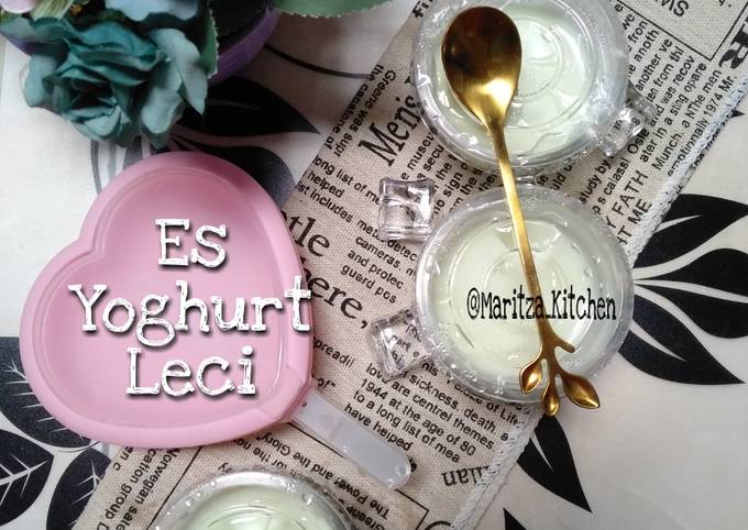 Es Yoghurt Leci