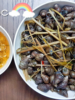 Hình của món Ốc luộc.