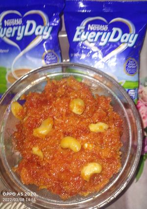A picture of 🥕 carrot Halwa.