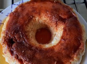 Una foto de Flan de leche condensada y Huevo en Olla Essen