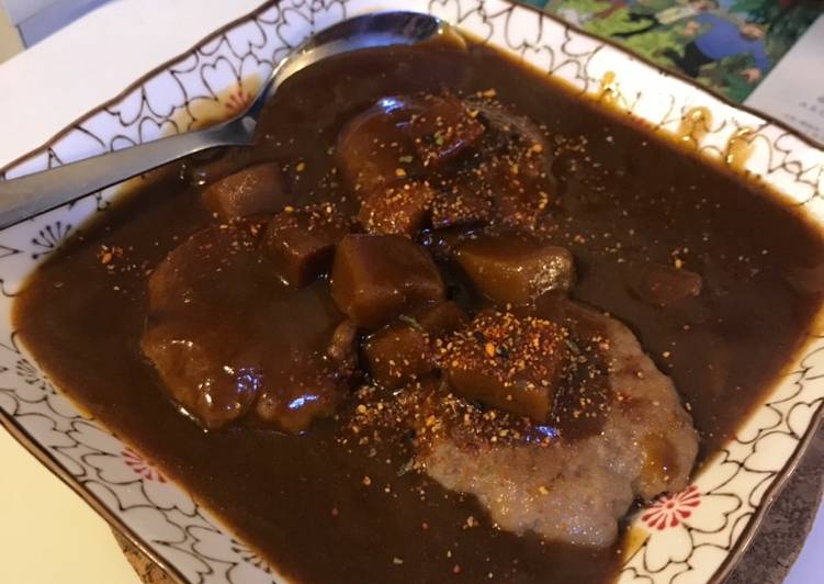 Pork patty with curry sauce