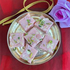 A picture of Pink tea fudge.