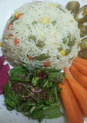صورة لوصفة ارز بالخضار