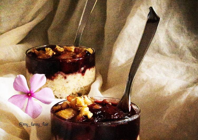 How to Prepare Homemade Mini Plum Parfait