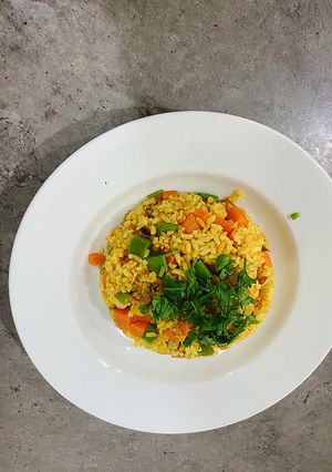 Hình của món Cơm chiên rau củ.