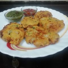 A picture of Cauliflower pattie.