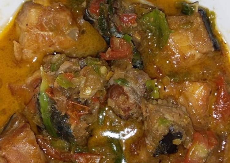 Bumbu mengolah Iwak pe/ ikan asap bumbu sambel yang Lezat