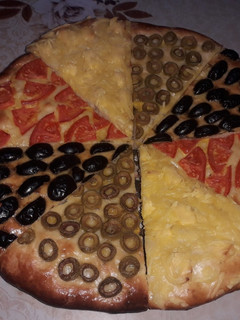 صورة لوصفة خبزة البيتزا 🍕🍕