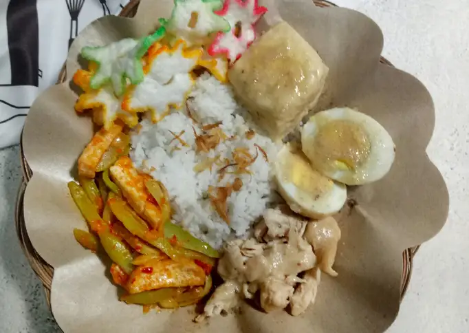 Nasi ayam Semarang