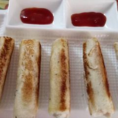 Bread paneer cigars A picture of Bread paneer cigars.