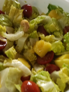 Foto principal de Ensalada fresca con mango