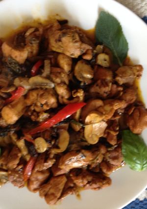 A picture of Bhuna Chicken.