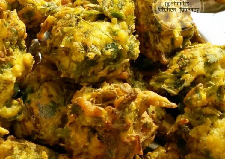 Recipe of Ultimate Spinach fritters or palak pakora