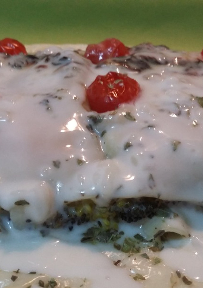 Una foto de Lasaña de brocoli y salmón 