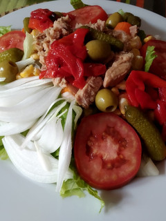 Una foto de Ensalada de la casa