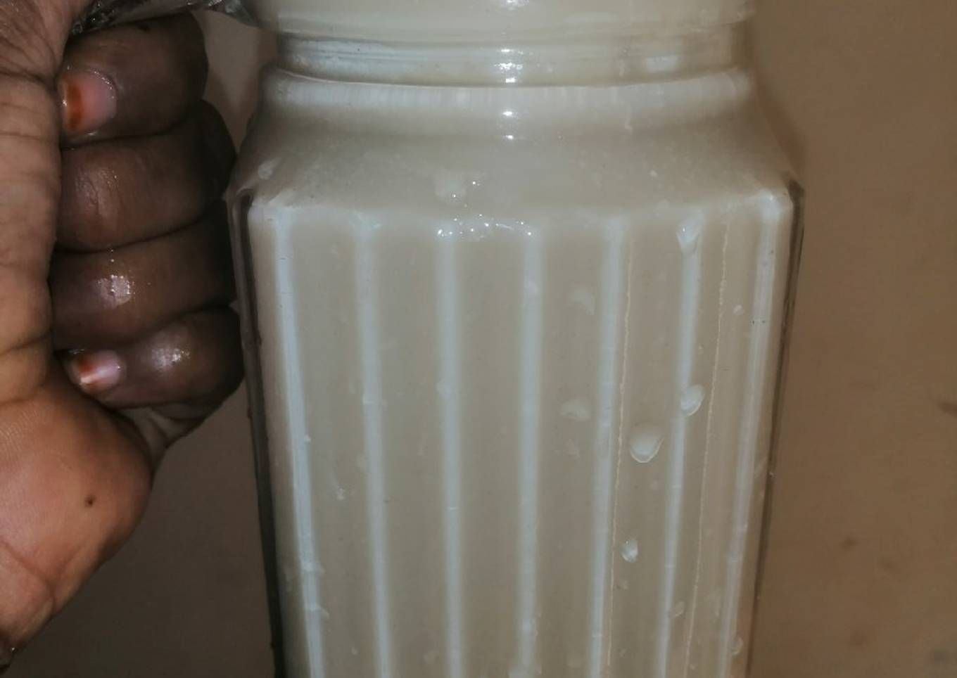 Tigernut drink(kunun Aya)