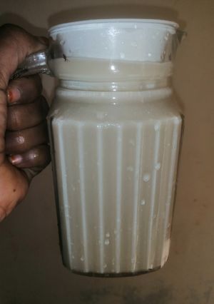 A picture of Tigernut drink(kunun Aya).
