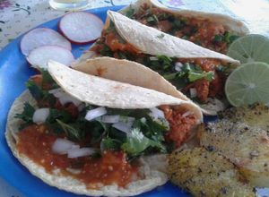 Una foto de Tacos al pastor sin trompo