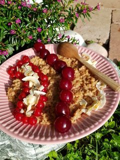 Édes bulgurkása 🍒 gyümölcsökkel! VEGÁN recept fotója