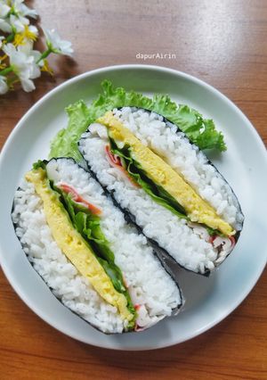 Foto resep Onigirazu