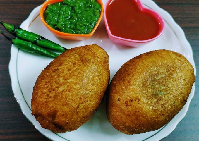 Crispy bread rolls for breakfast