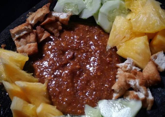 Resep Rujak Buah yang Enak Banget