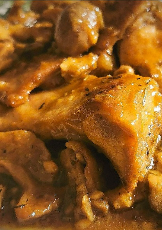 Una foto de Cunill amb moixernons, (Conejo con Perretxicos)