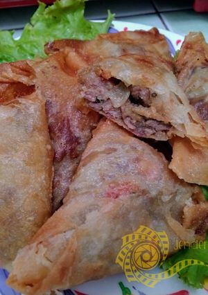 Foto resep Beef and Veggie Samosa