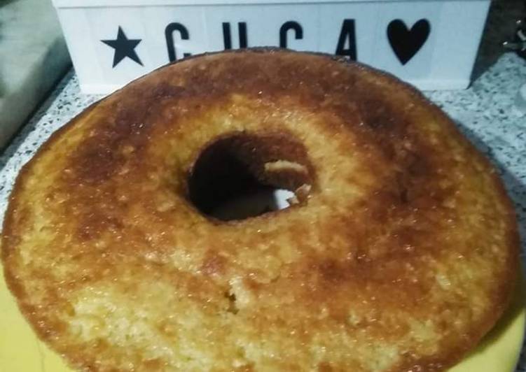 Bolo de iogurte com laranja